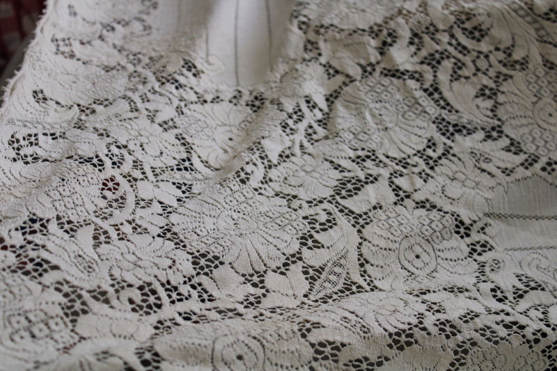Quaker lace vintage heavy cotton lace tablecloth, romantic french provincial style