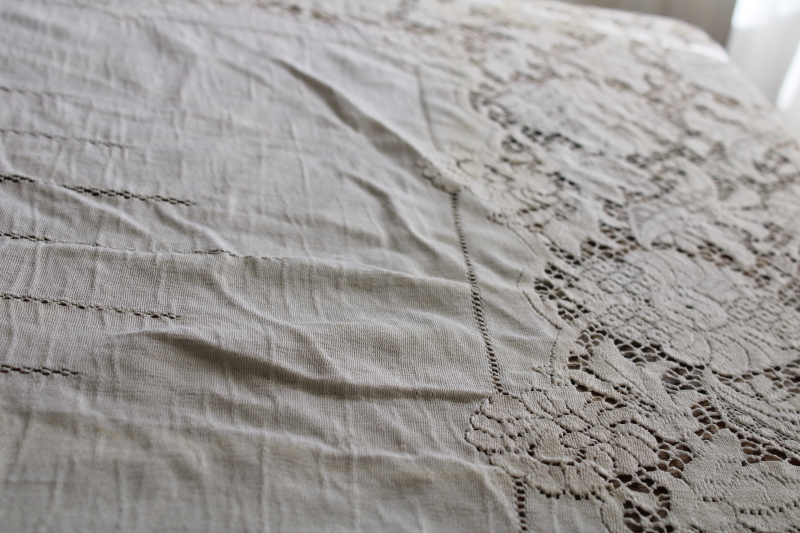 Quaker lace vintage heavy cotton lace tablecloth, romantic french provincial style