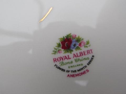 Royal Albert bone china March Anemones plate, flower of the month
