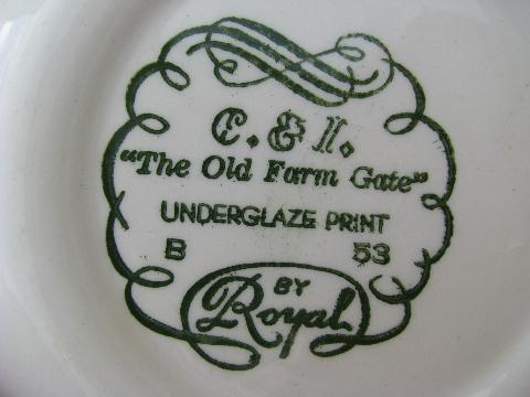 Royal china lot Currier & Ives blue & white, fruit or berry bowls