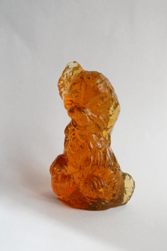 Skippy shaggy puppy dog, vintage amber glass figurine Boyds art glass