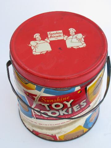 Sunshine Biscuits, vintage Toy Cookies tin, bucket w/ metal handle