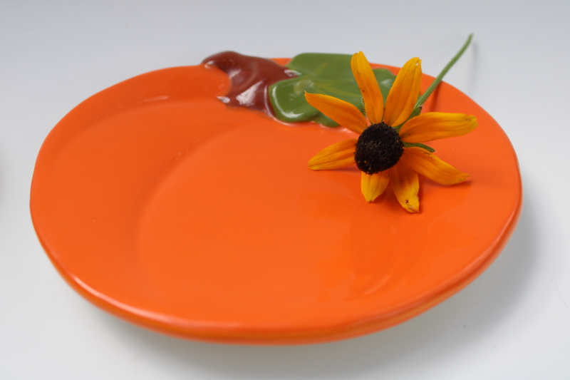 TAG small ceramic pumpkin dishes, appetizer plates for harvest season or Halloween 