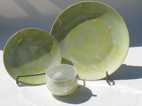 Thomas-Bavaria, art deco vintage chartreuse luster marbled china