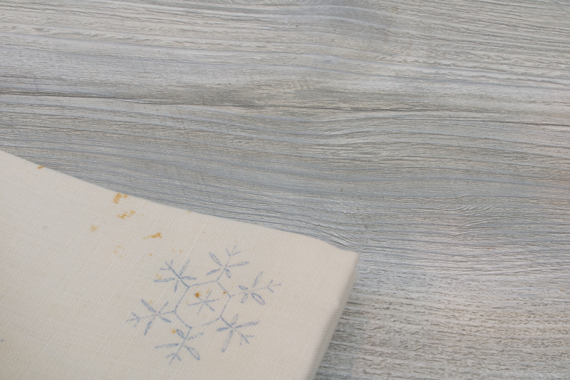 Vintage Bucilla table linens stamped to embroider, winter snowflakes on flax linen fabric
