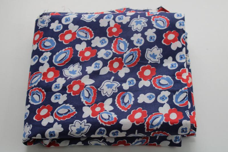 WWII era patriotic colors print fabric, vintage shirt or dress weight cotton