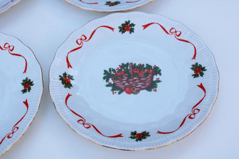Walbrzych china dinner plates Basket of Cheer Christmas holly holiday ribbon
