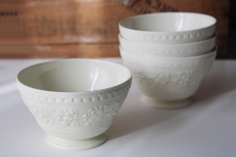 Wellesley Wedgwood vintage creamware china, set four footed bowls, cafe au lait cranberry bowl shape