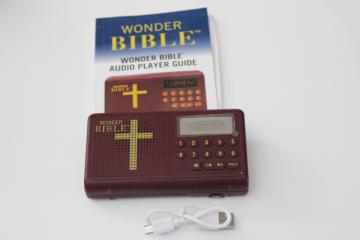 Wonder Bible electronic audio player guide w/ book, tested  working