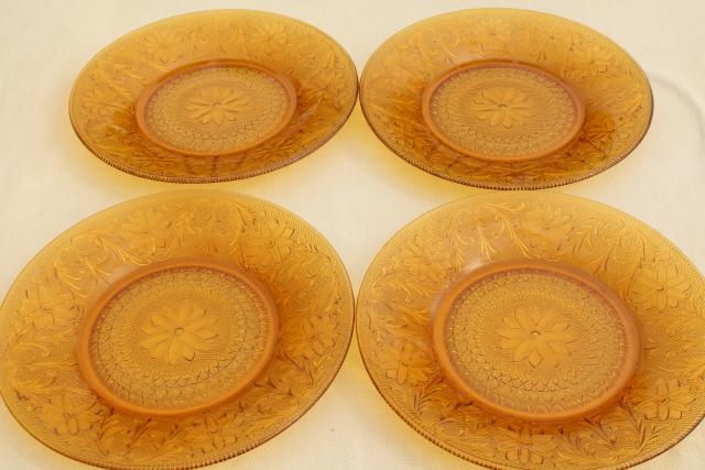 amber glass sandwich daisy pattern dinner plates vintage Tiara / Indiana glass