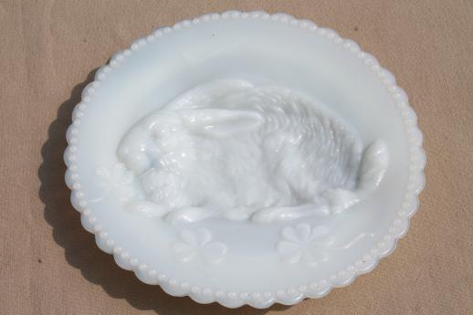 antique Easter milk glass rabbit & baby chicks lace edge plates, vintage holiday decorations
