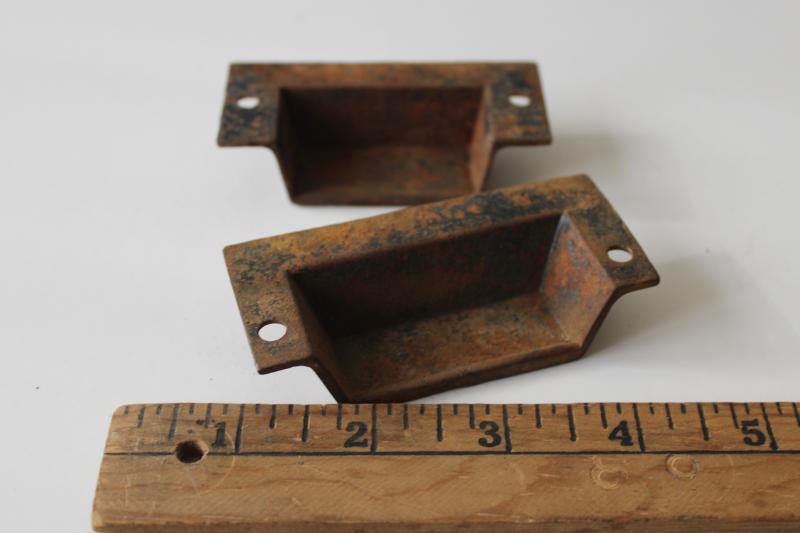 antique Eastlake cast iron drawer bin pull, two different patterns vintage hardware lot