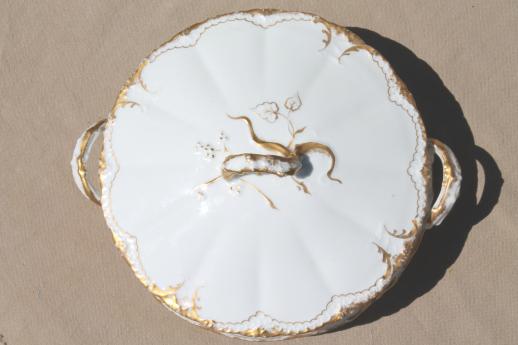 antique Haviland Limoges gold & white porcelain tureen or covered bowl, circa 1903