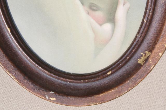 antique Madonna, mother & child baby infant print in old oval frame vintage 1900