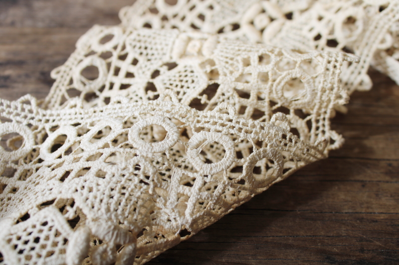 antique Victorian era cotton lace trim or insertion, turn of the century vintage chemical lace