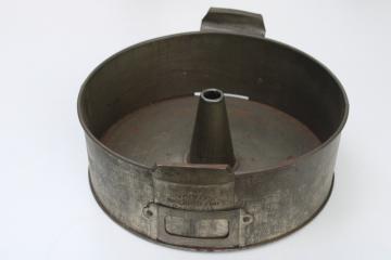 antique baking pan for angel food cake, Vanity embossed tin ring mold early 1900s vintage