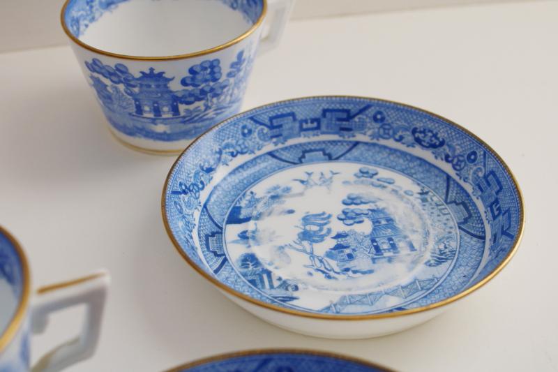 antique blue & white china tea cups & deep saucers marked Mintons, willow pattern chinoiserie