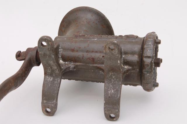 https://laurelleaffarm.com/item-photos/antique-cast-iron-meat-grinder-Enterprise-No-12-food-chopper-tinned-finish-Laurel-Leaf-Farm-item-no-nt425112-9.jpg