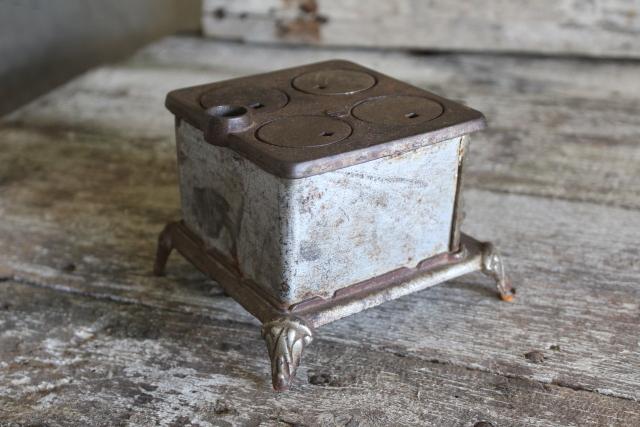 antique cast iron toy stove Ark wood stove, Arcade novelty or saleman's sample