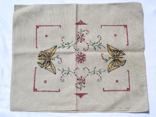 antique flax linen pillow covers w/ embroidery, Arts & Crafts vintage