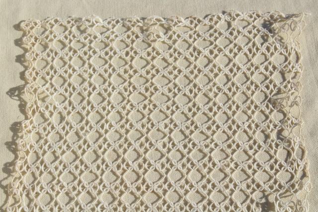 antique handmade lace table runner, early 1900s vintage tatting, tatted lace