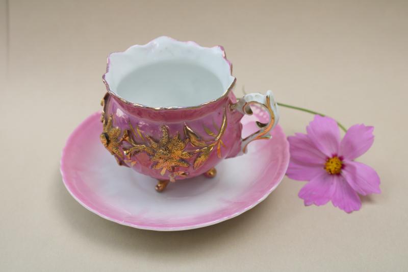 antique pink luster & gold four toed teacup & saucer, Christmas poinsettia