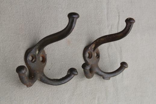 antique & vintage coat hooks, lot of 22 assorted old wall hooks triple hooks  w/ acorn finials