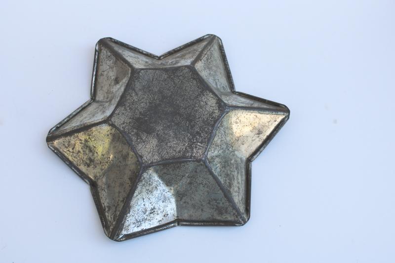 antique vintage tin pudding mold or cake pan, six point Christmas star