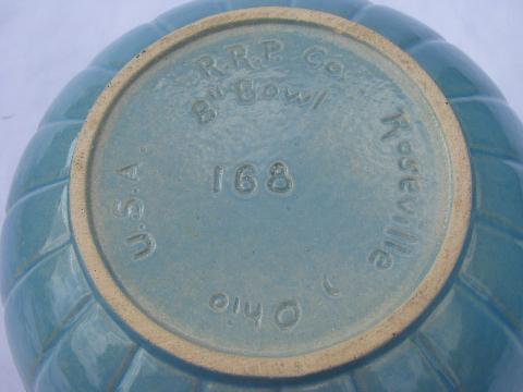 aqua blue country stoneware nest of kitchen mixing bowls, Robinson-Ransbottom pottery, Roseville O
