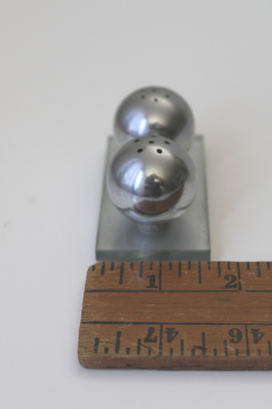 art deco metal sphere salt  pepper shakers, 1930s vintage Chase chrome orbs mirror tray
