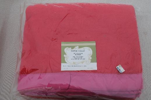 barn red camp blanket, new old stock vintage blanket w/ original label