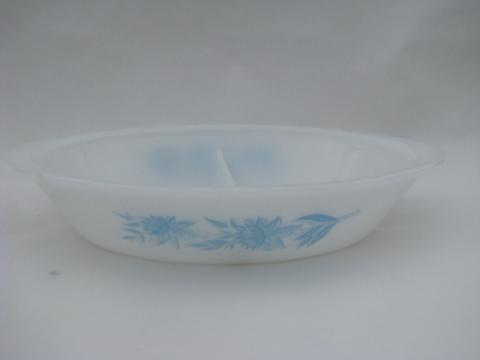 blue floral pattern vintage Glasbake kitchen glass ovenware pans
