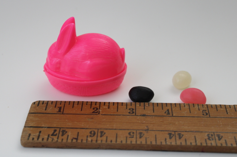 bright pink hard plastic Easter candy container, bunny on nest vintage basket filler