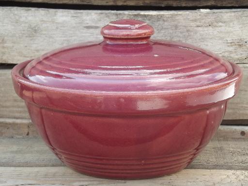 burgundy wine vintage USA pottery bowl w/lid, bean pot or casserole dish