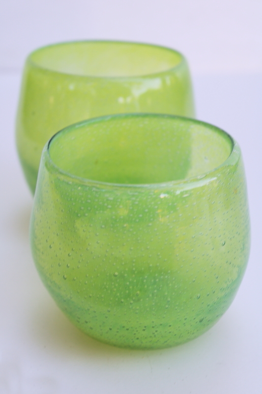 https://laurelleaffarm.com/item-photos/chunky-roly-poly-tumblers-or-stemless-wine-glasses-hand-blown-artisan-glass-lime-green-Laurel-Leaf-Farm-item-no-wr102071-3.jpg