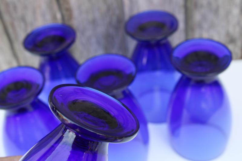 classic cobalt blue glass drinking glasses, vintage set of footed tumblers