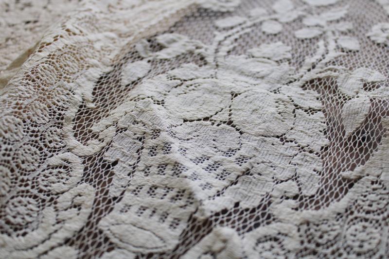 cottage chic vintage lace table runners, Quaker lace type thick soft heavy cotton