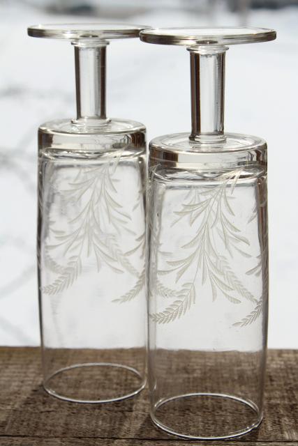 Set of 6 Clear Etched Glass Eggnog or Punch Glasses with Wheat Diamond Motif