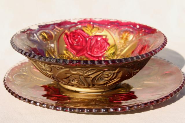 https://laurelleaffarm.com/item-photos/early-1900s-vintage-goofus-glass-carnival-dishes-puffy-glass-roses-hand-painted-red-gold-Laurel-Leaf-Farm-item-no-nt107206-1.jpg