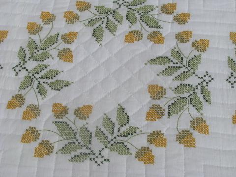 embroidered acorns, vintage album quilt cotton bedspread coverlet