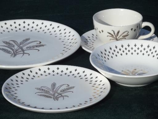 gold wheat vintage USA pottery dinnerware, retro 50s china set for 6