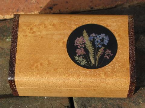 handcrafted purple heart wood / birdeye maple jewelry box, flower inlay
