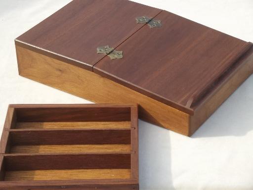 hardwood artist box  lap desk w/ sloped easel writing / drawing surface