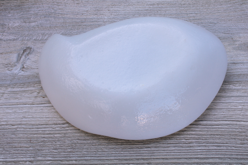 huge Blenko glass ashtray mid-century modern vintage free form mod ameoba shape milk glass