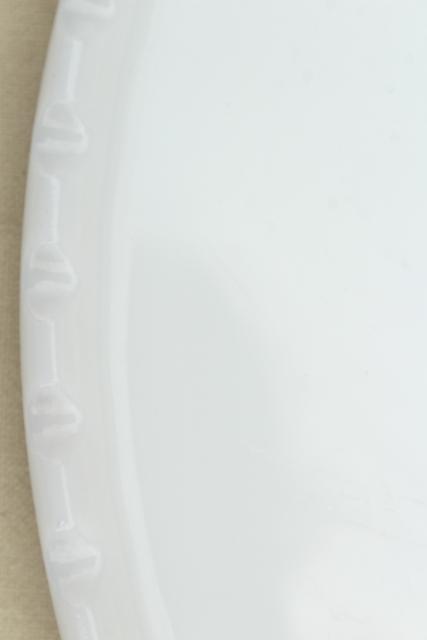 huge heavy round milk glass plateau, vitrolite tray for dental/medical instruments