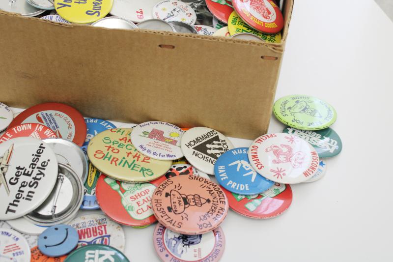 huge lot 300+ pin back buttons badges, 70s 80s vintage pinbacks w/ advertising etc.