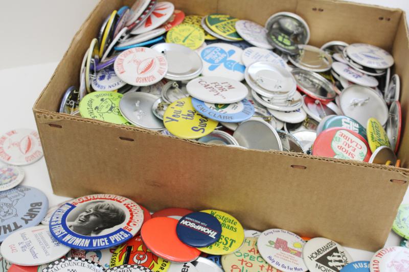 huge lot 300+ pin back buttons badges, 70s 80s vintage pinbacks w/ advertising etc.