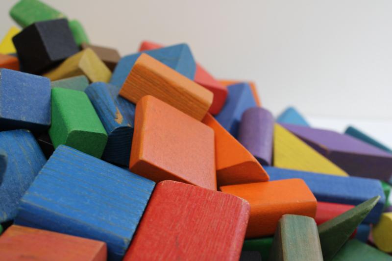 huge lot vintage Playskool wood building blocks, 300 colored wooden blocks