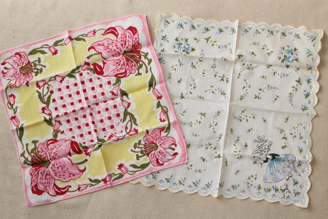 huge lot vintage hankies w/ flower prints, 50 pretty printed cotton handkerchiefs