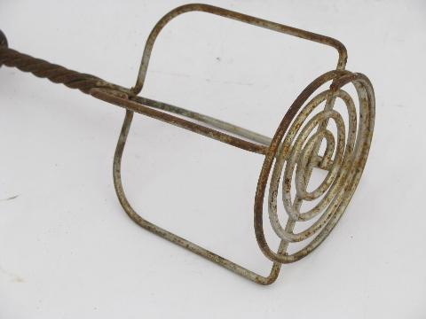 https://laurelleaffarm.com/item-photos/huge-vintage-wirework-masher-old-wood-handle-for-potatoes-or-laundry-Laurel-Leaf-Farm-item-no-b215126-2.jpg